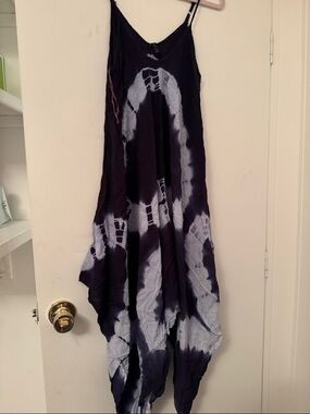 Raviya Black and White Asymmetrical Tie-Dye Skirt